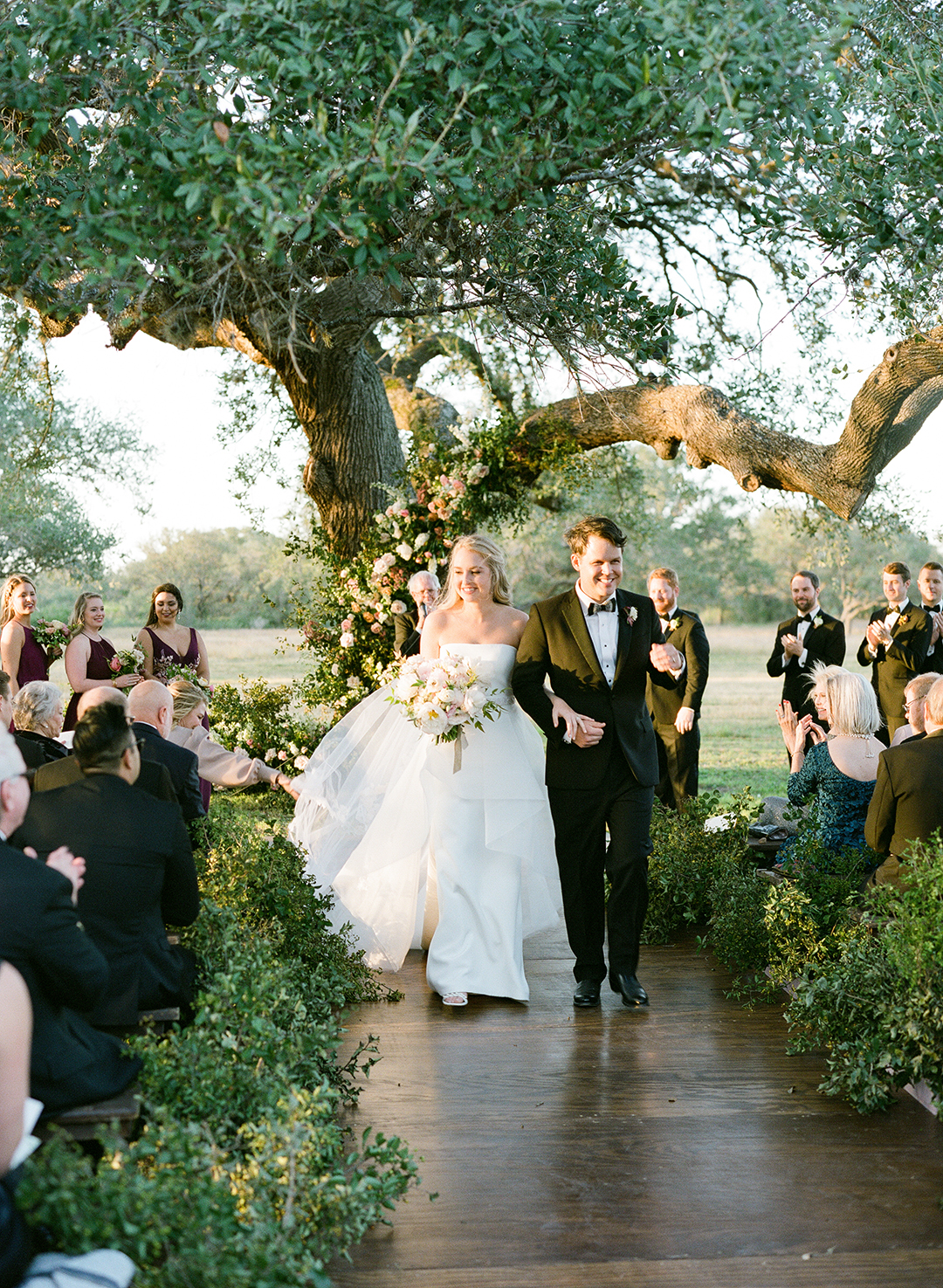 texas wedding, destination, ranch, country, rustic, summer, gray, oak tree, tent, barn reception, fa