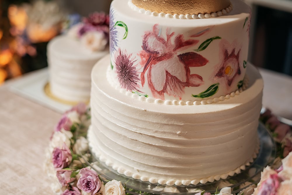 wedding cake detail - Susie's cakes & confections