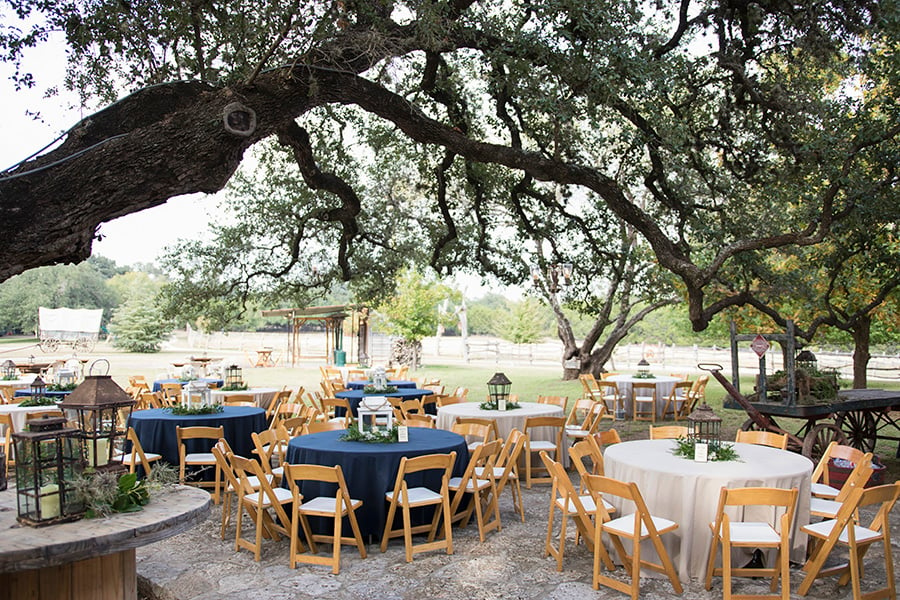 texas, country, ranch wedding, barn, old glory ranch, hill country, fall wedding, outdoor reception