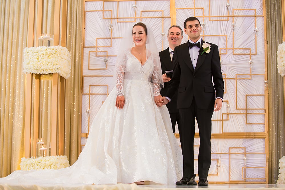 white and gold hotel wedding at westin memorial city