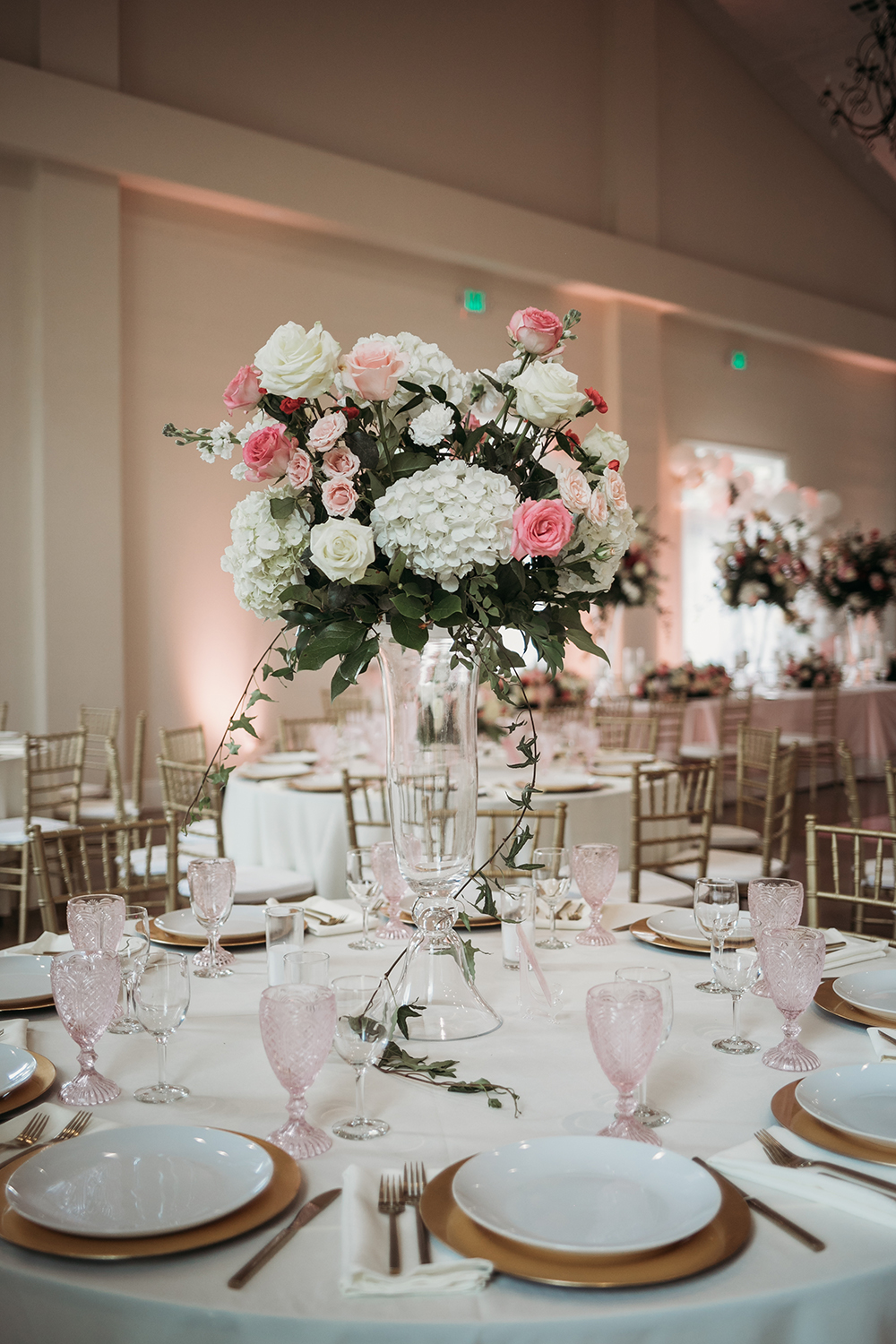 wedding reception decor - tablescapes 