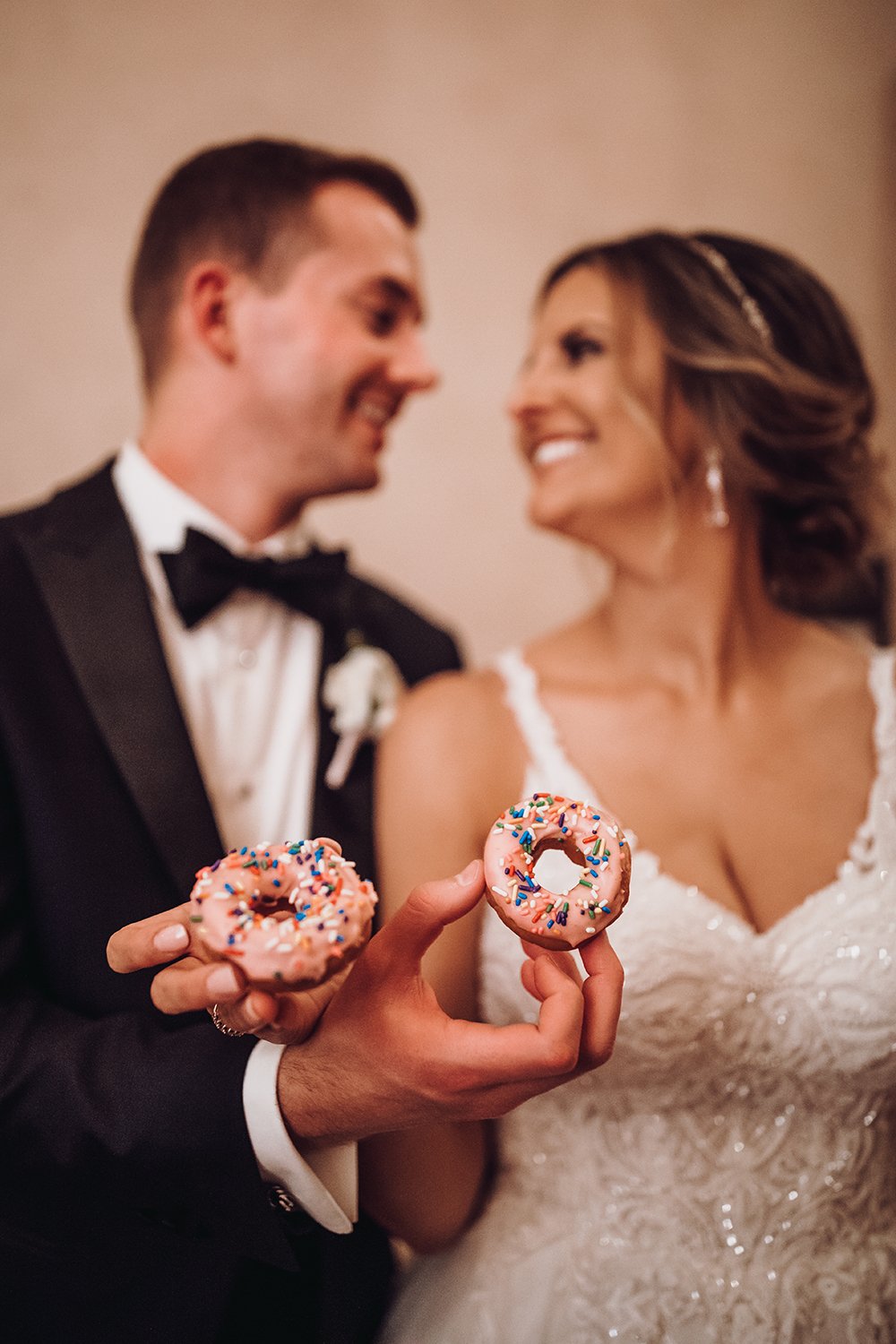 mini ring donuts - cute treats for the bride and groom - desserts