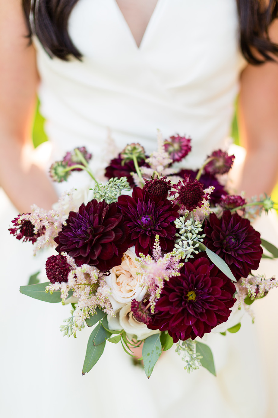 houston wedding, bridal bouquet, wine, bride