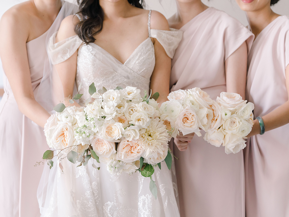 bridal party - wedding bouquets