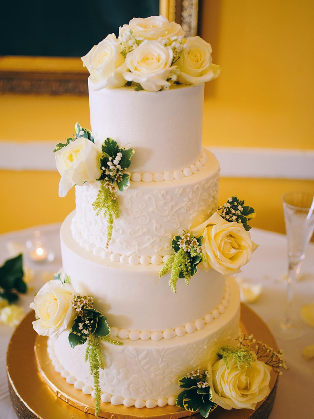 wedding cake - white - classic - roses