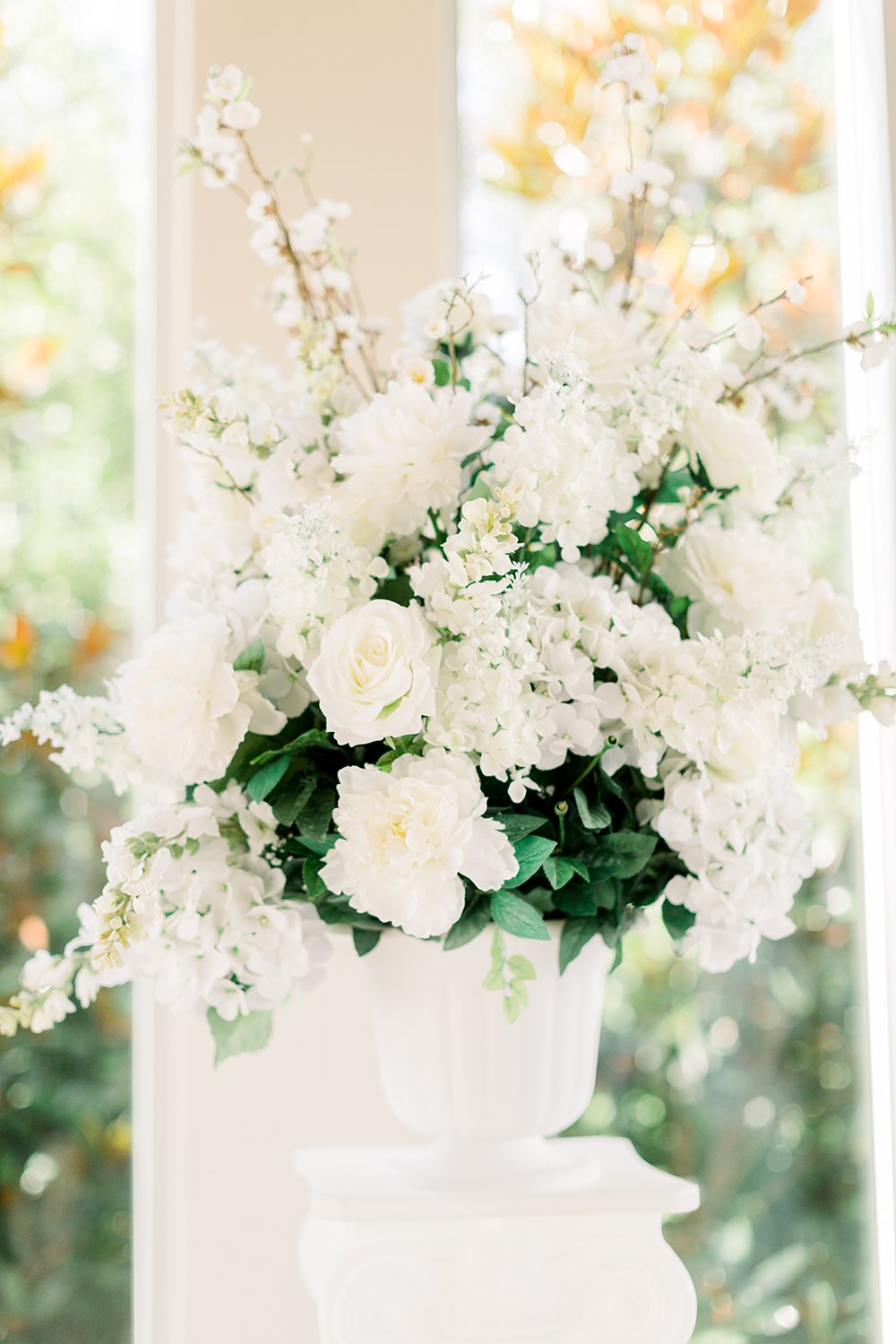 flowers - centerpieces - white - green - ivory