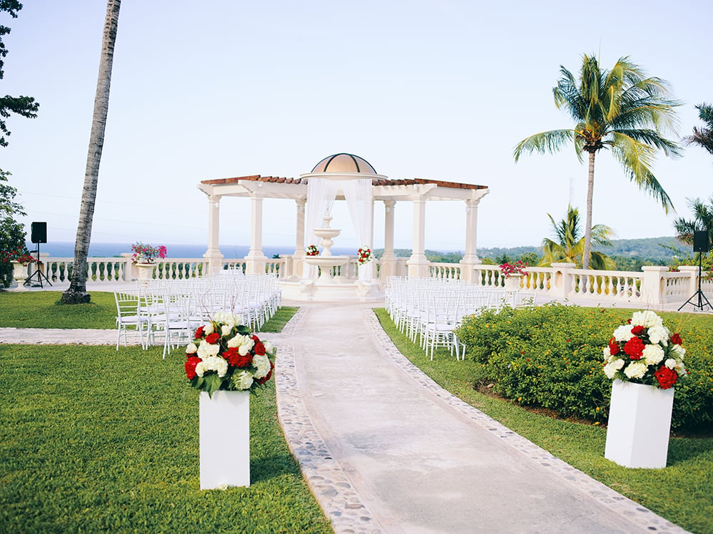 gazebo - wedding ceremony - beachfront - outdoors - jamaica