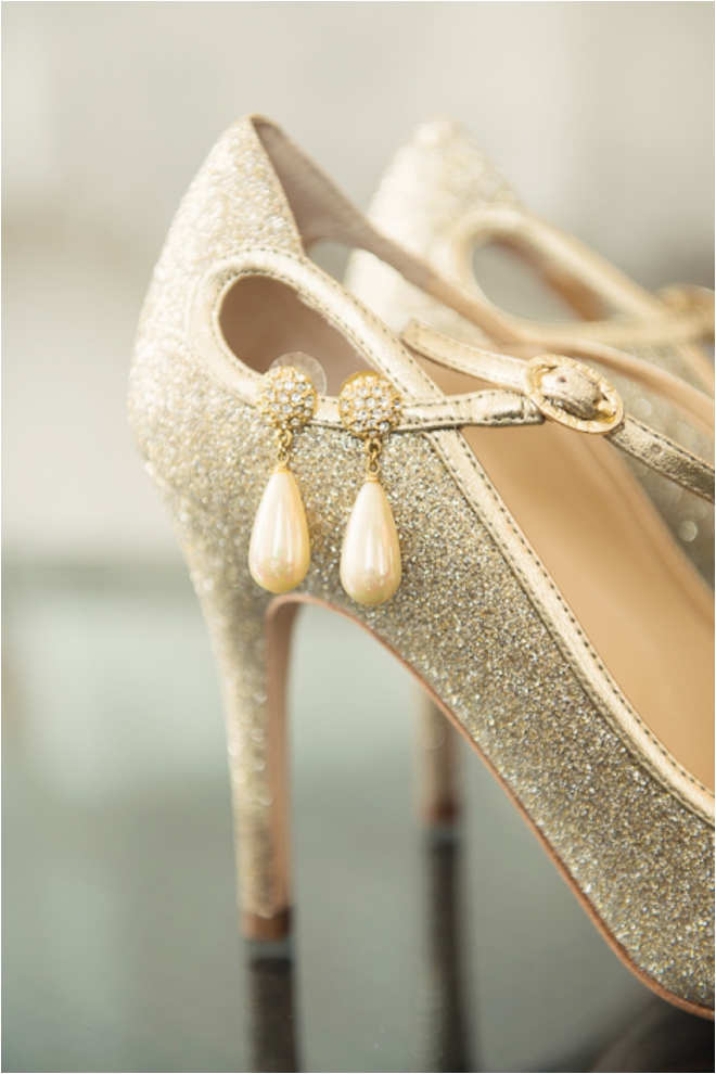 Bridal shoes and earrings