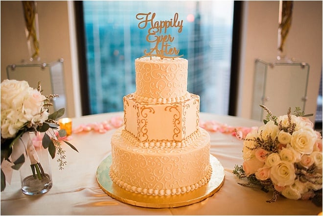 Chic Ivory, Gold & Blush Wedding at The Houston Club by Civic Photos