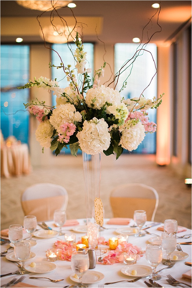 Chic Ivory, Gold & Blush Wedding at The Houston Club by Civic Photos