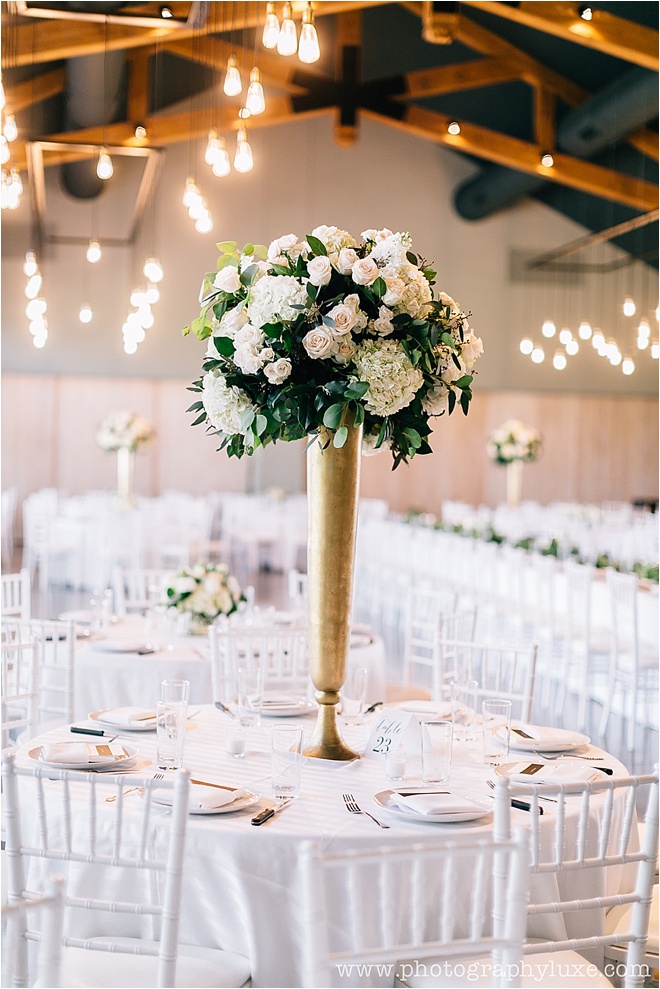 White-and-Green-Reception-Decor