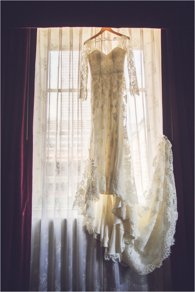 Lace-Bridal-Gown