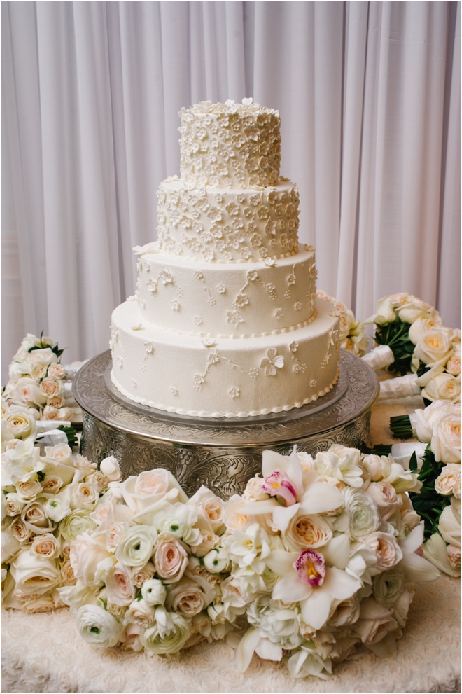 White-Wedding-Cake