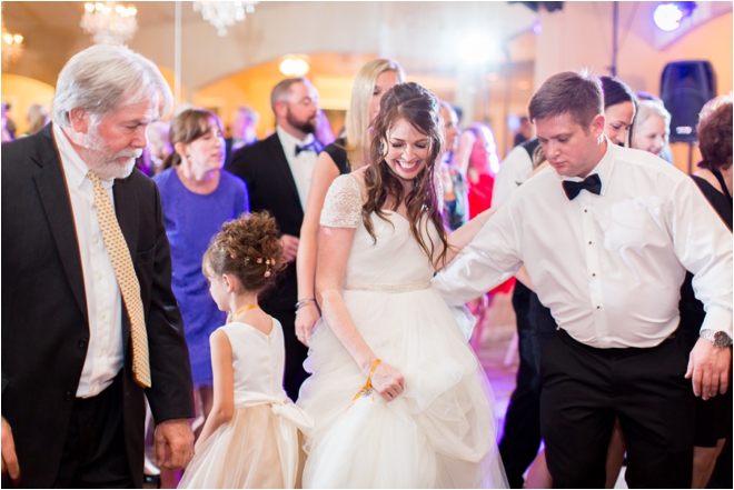 Bride-and-Groom-Dancing