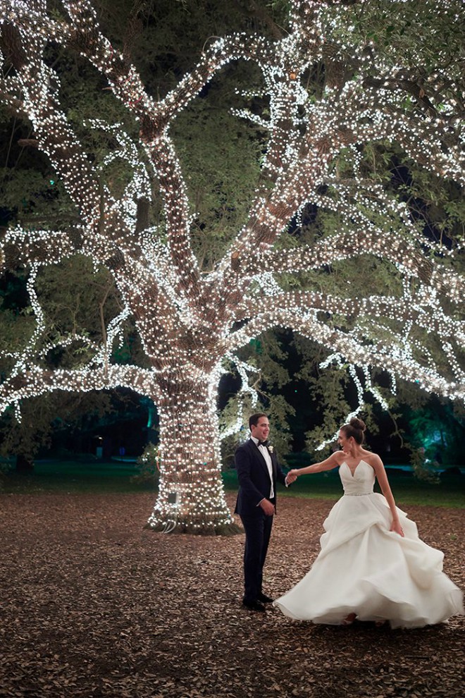 Houston Hotel Weddings Houstonian Oak Lights Bride Groom