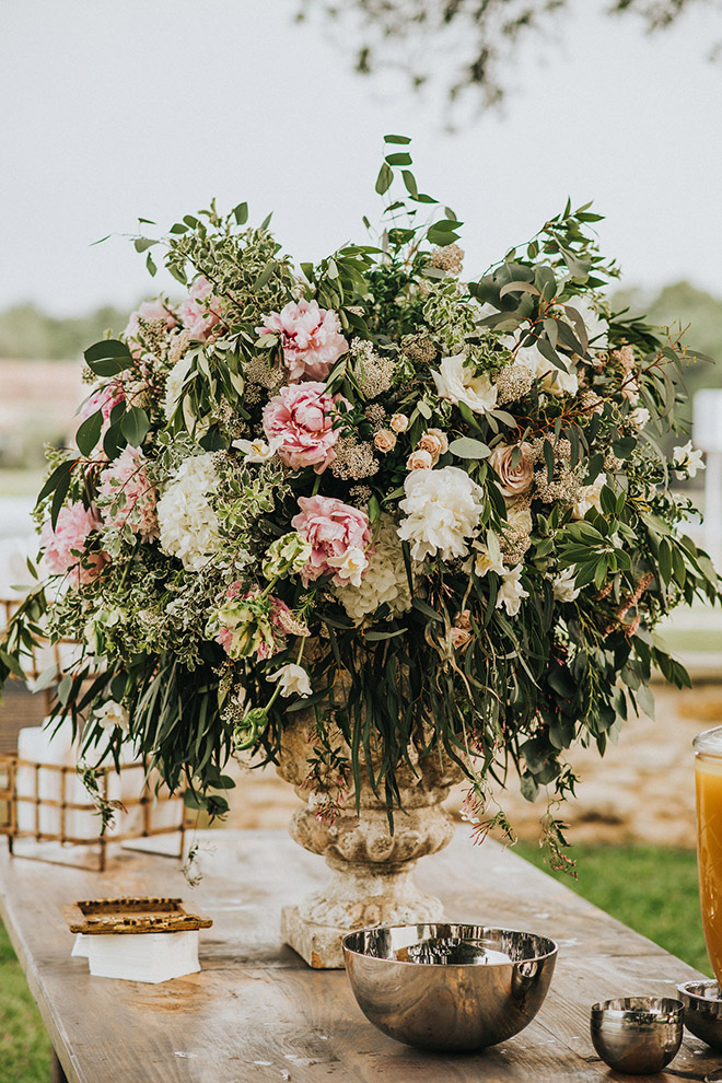 WIH Answers: "Who Are The Best Florists Near Me?" - Houston Wedding Blog