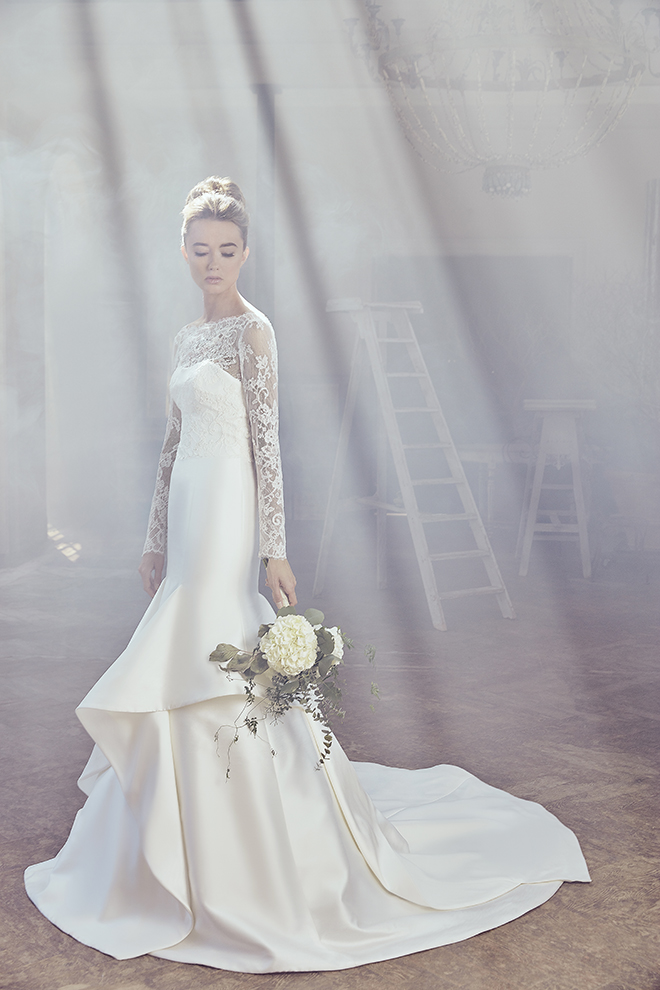 Sareh Nouri At Joan Pillow Spring 2019 Olah Long Sleeve lace white wedding gown designer dress Trumpet skirt with layers