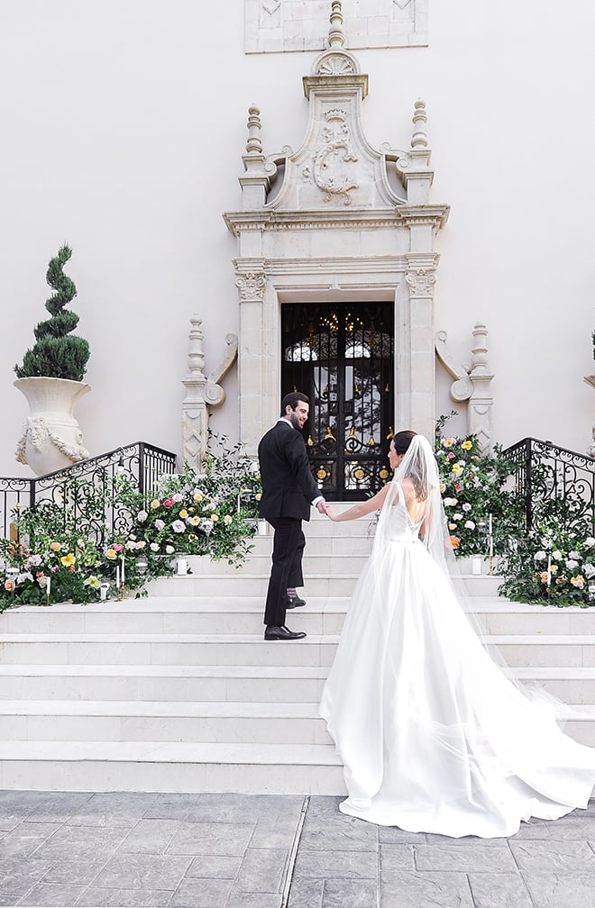 royal wedding inspired shoot, chateau cocomar, jessica frey photography, spring florals, regal wedding decor, white wedding ball gown