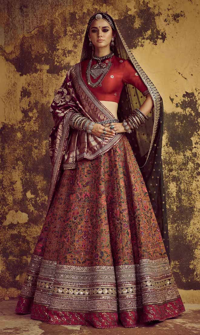 Sabyasachi Bride with the Prettiest Purple Lehenga - #SANGOTHERVISH