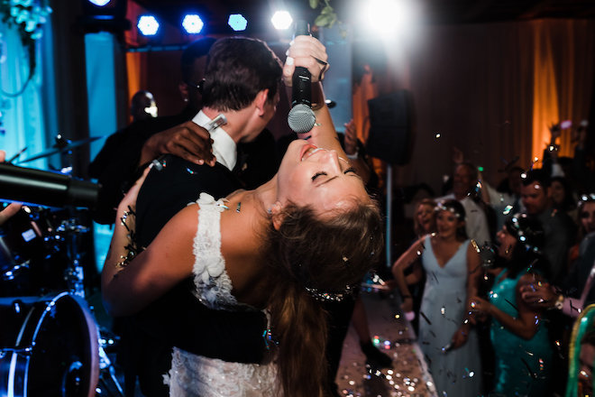 unique wedding reception entertainment ideas karaoke 