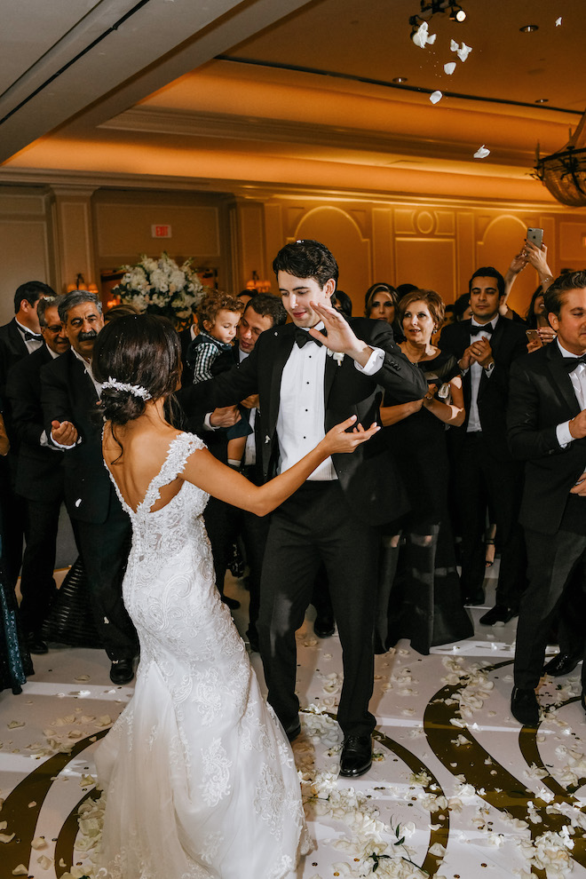 reception entertainment, dancing, rose petal toss, bride, groom
