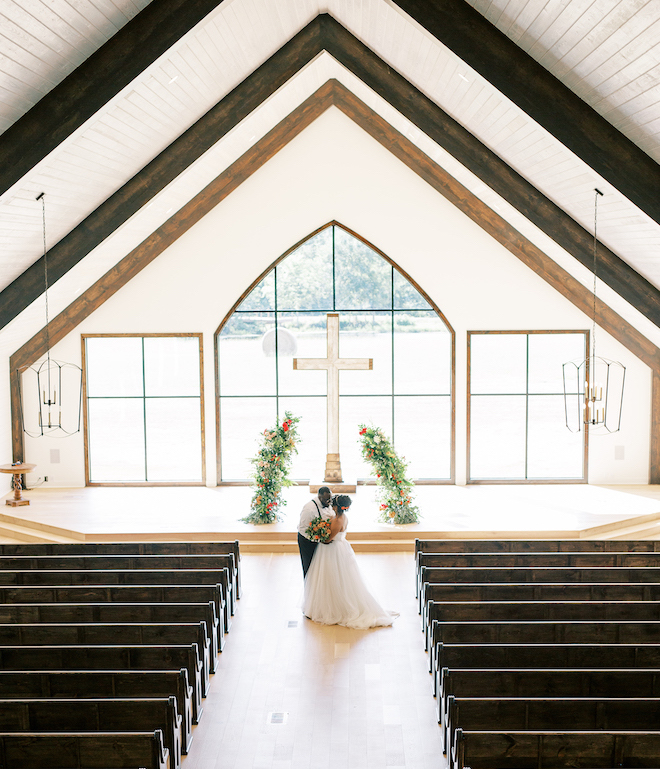 13 Wedding Venues With On Site Chapels - Houston Wedding Blog