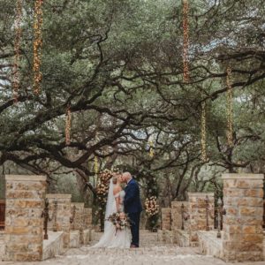 4 Gorgeous Texas Hill Country Wedding Venues