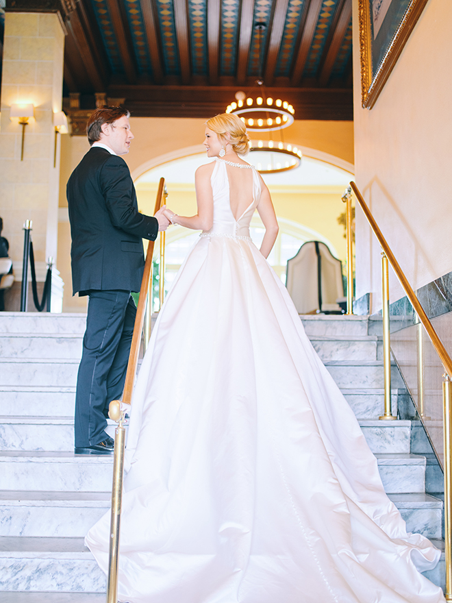 bride and groom portraits, hotel galvez, galveston, venue, historic, bridal gown