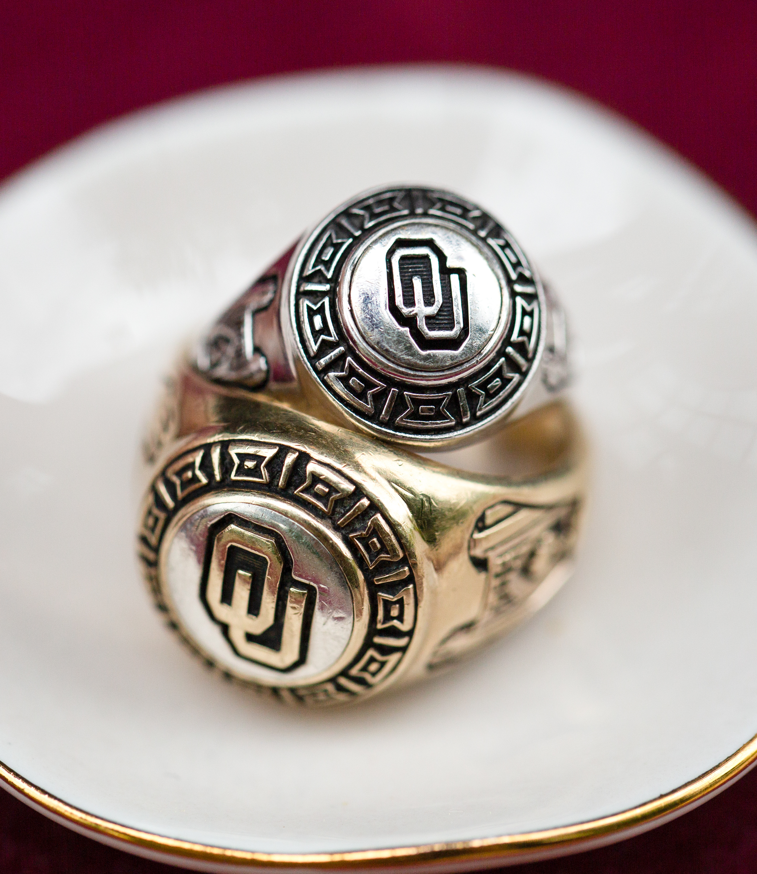 The bride and groom's college rings from University of Oklahoma.