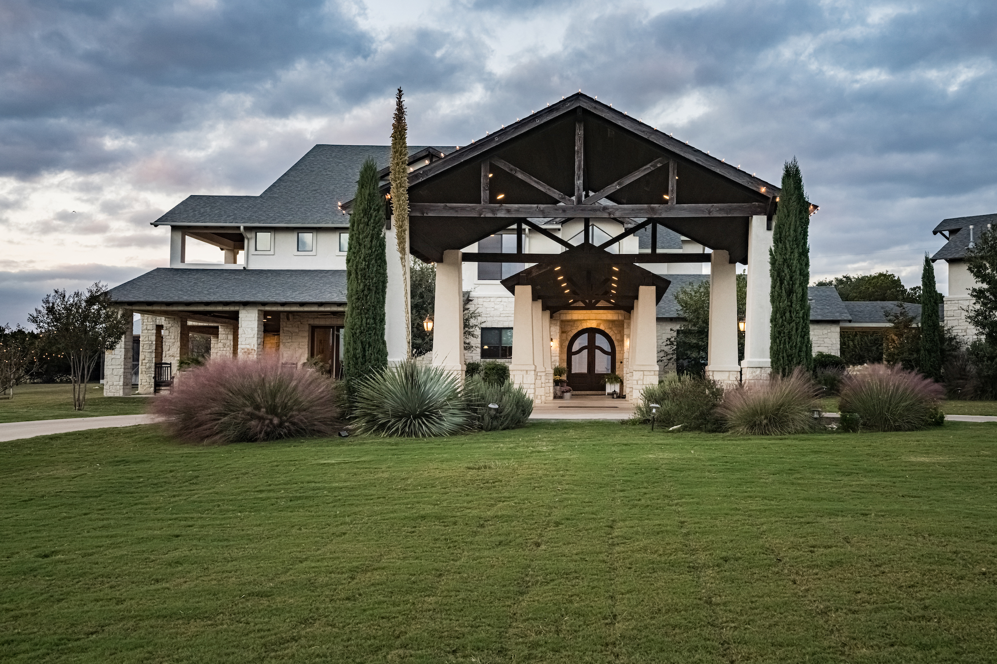 A Dripping Springs hill country venue