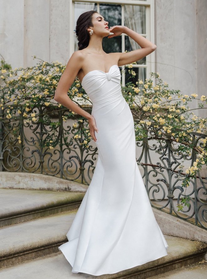 A structured style gown by Anne Barge.