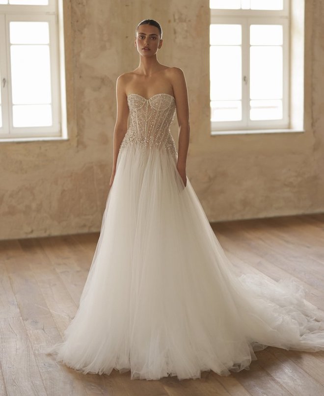 The Spring 2024 Cicily gown by Liz Martinez with a corset top and tulle skirt.