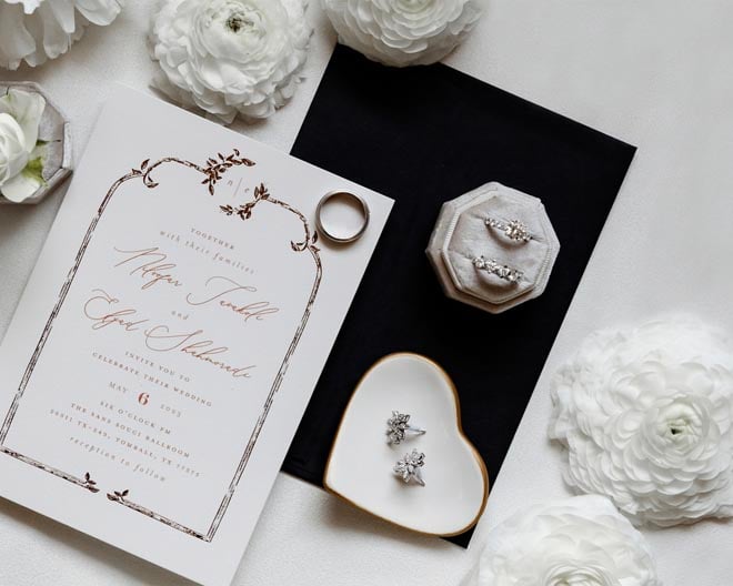 Black, white and gold wedding stationery and invitations for the couple's Persian wedding. 