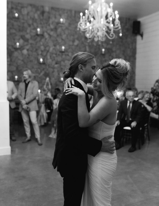 The bride and groom having their first dance at The Pattison House, a country chic Houston venue. 