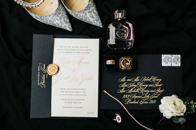 Black, white and gold wedding invitation suite by Bering's.