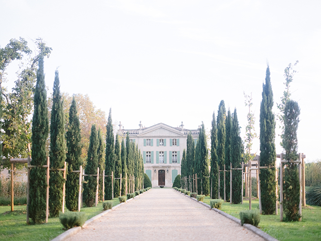 The exterior of Château de Tourreau. 