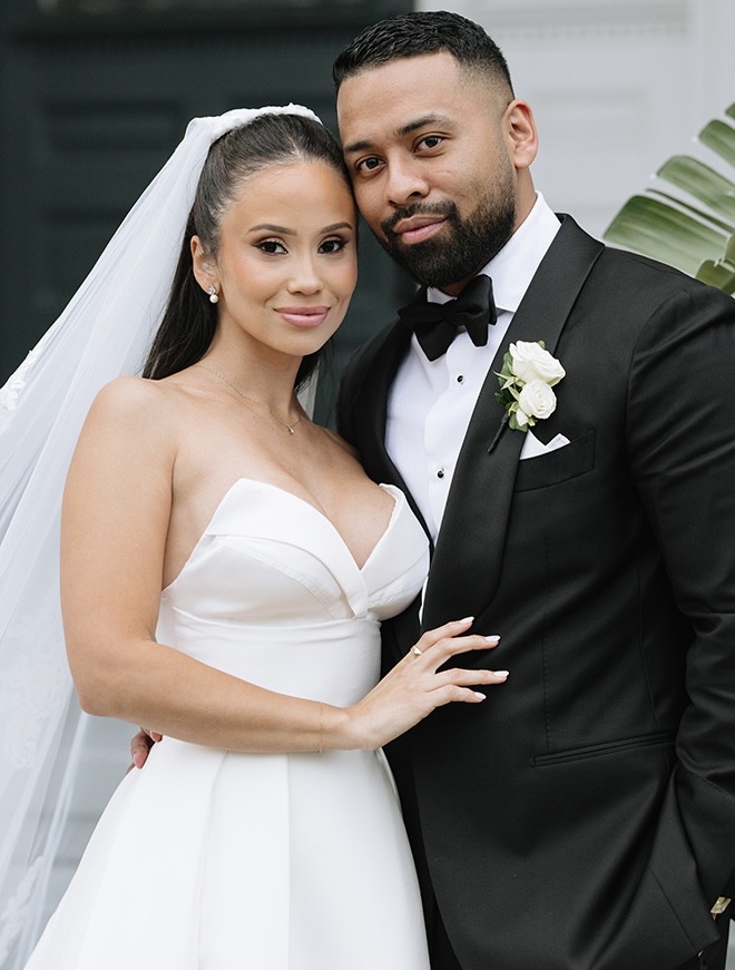 Bride and groom wed in a candlelit wedding reception in Galveston. 