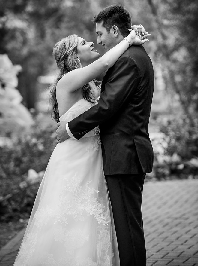 The bride and groom wed with a pink and brown wedding at The Houstonian Hotel, Club and Spa.