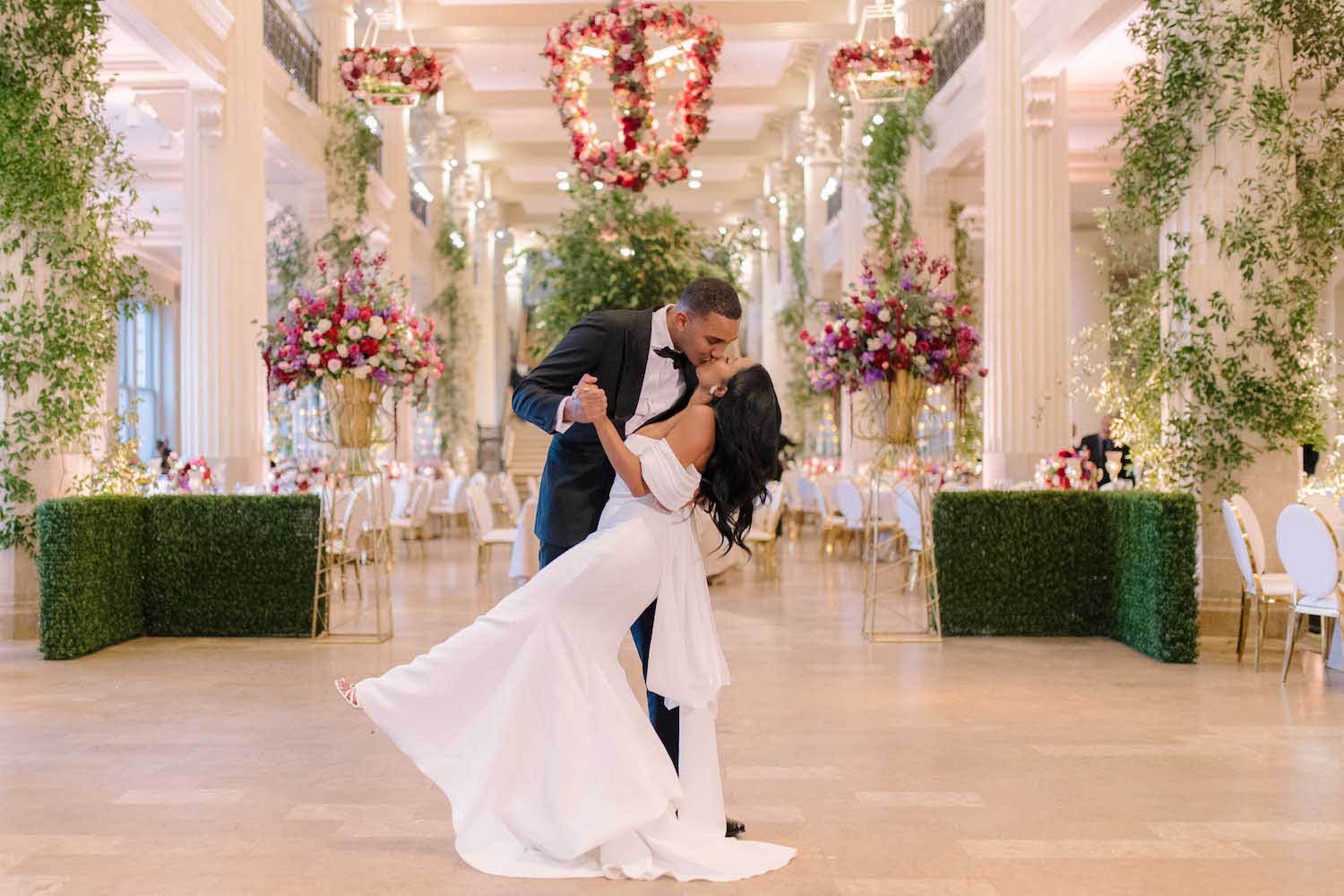 Bride and groom dancing at Houston wedding venue, Corinthian Houston