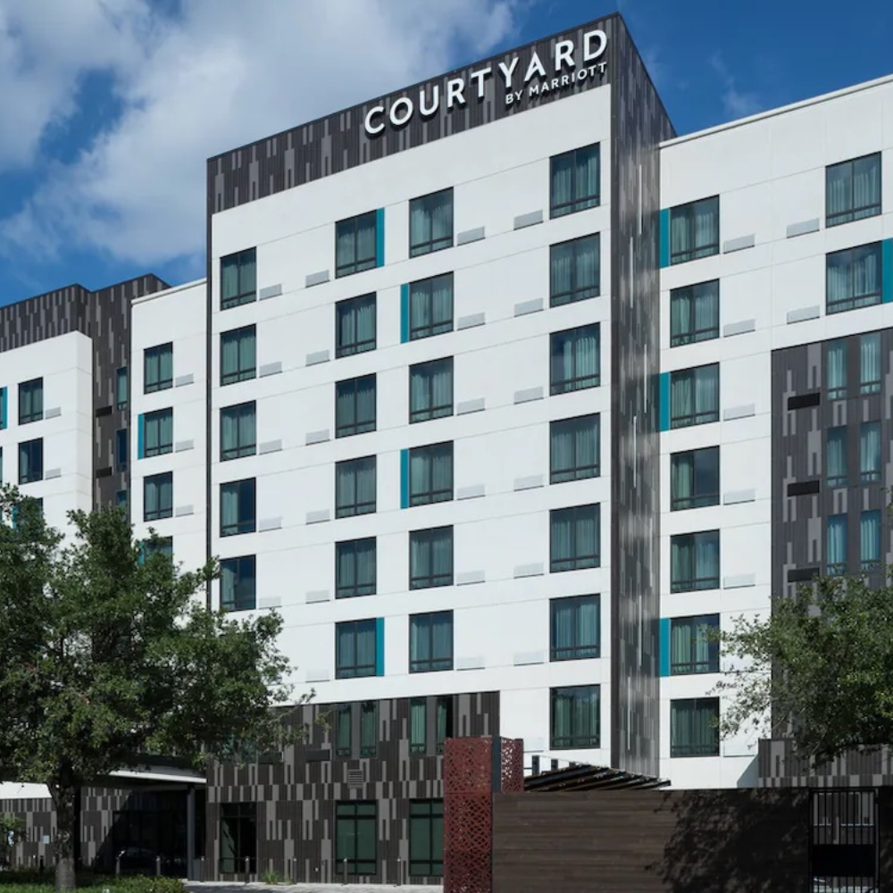 Courtyard by Marriott Houston Heights