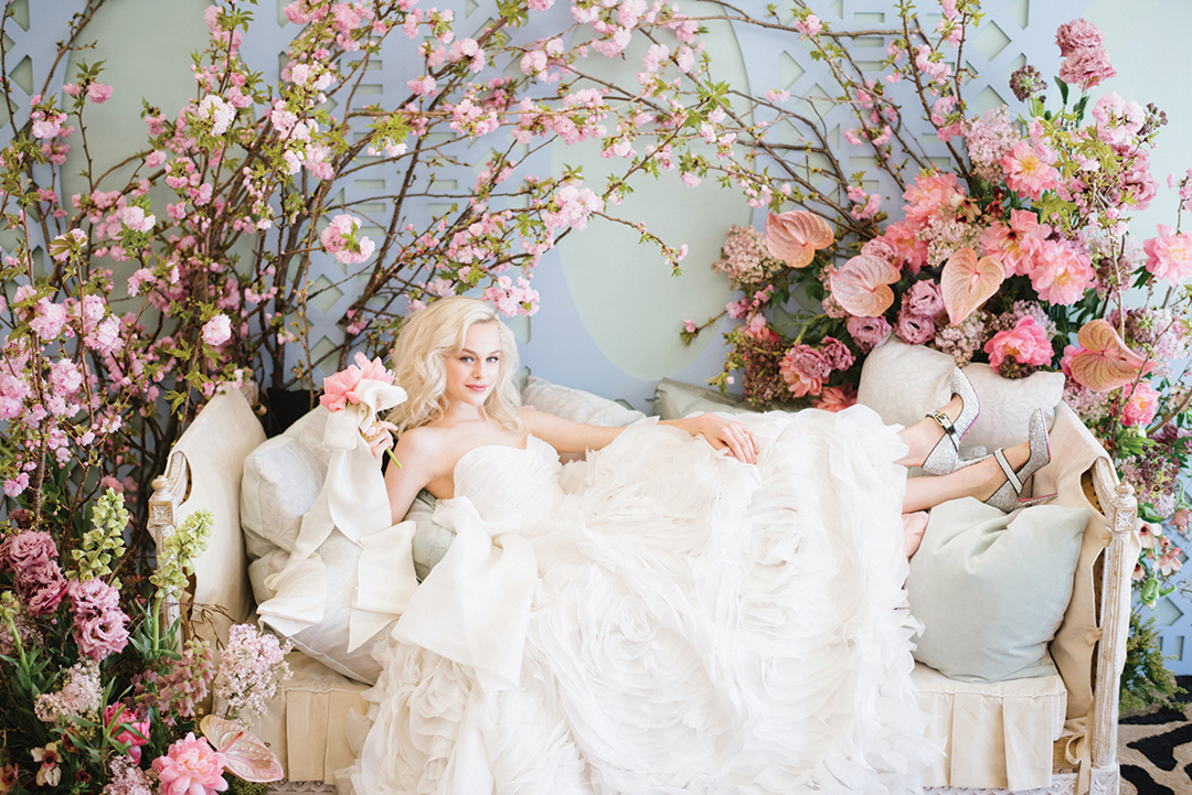 styled shoot, photo shoot, monique lhuillier, wedding gown, wedding inspiration, spring, flower idea