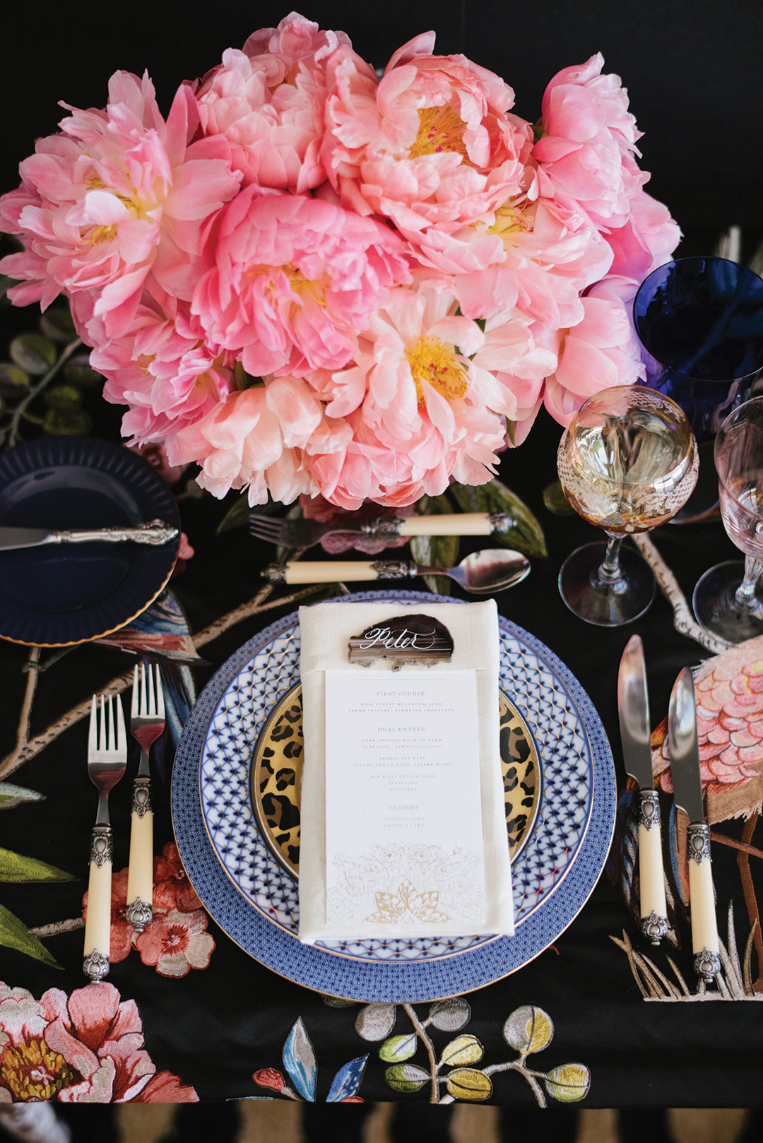 pink flower centerpiece, place setting, wedding inspiration, tablescape, accents