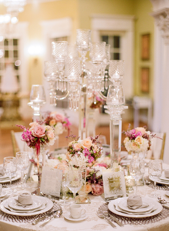 F. Scott Fitzgerald Inspired Styled Shoot for Weddings in Houston - Photo: Kelly Hornberger