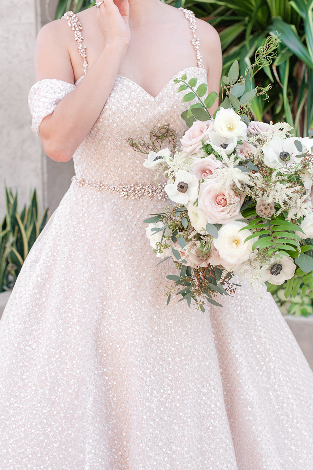 pink bouquet for beach wedding