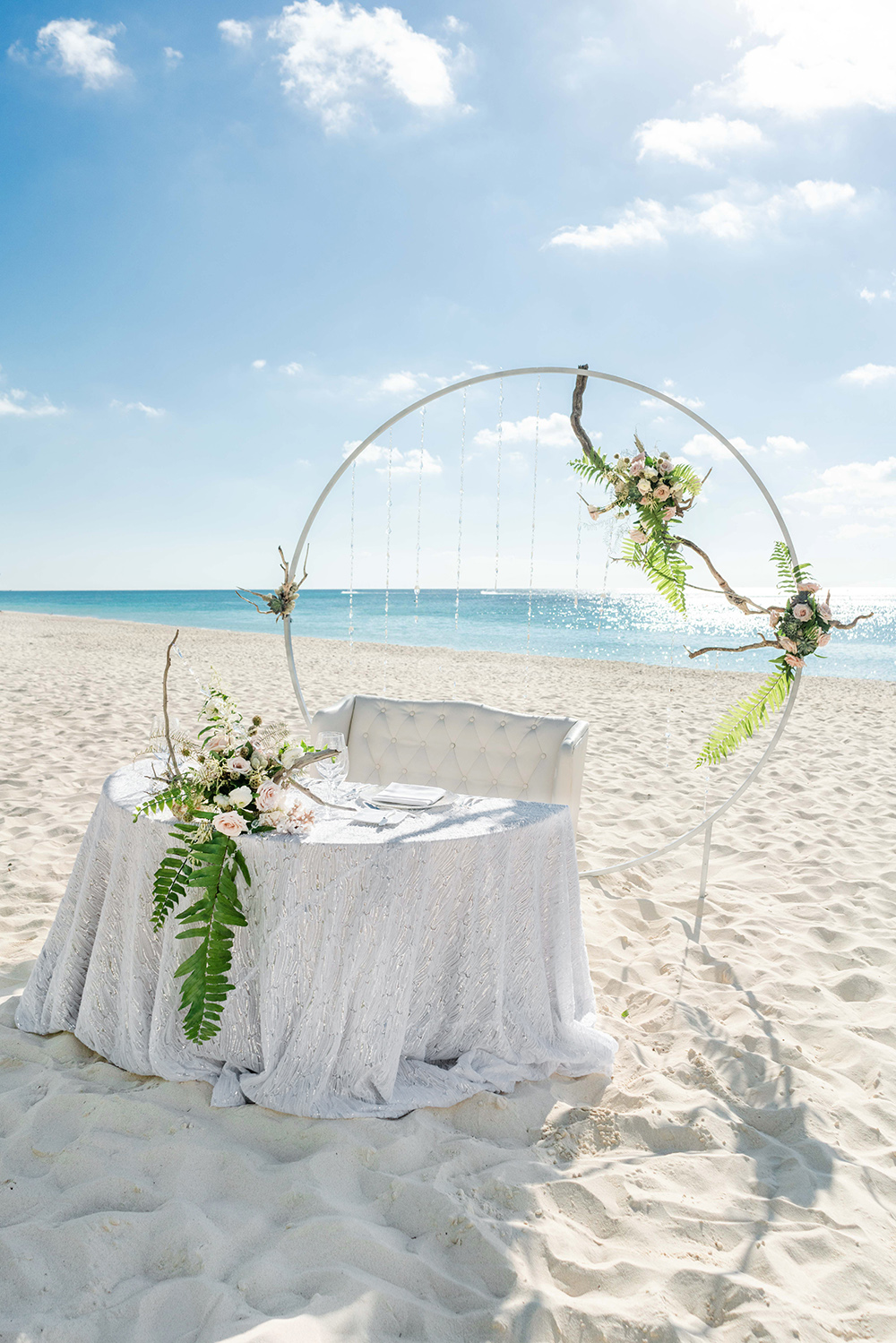 beach wedding decor