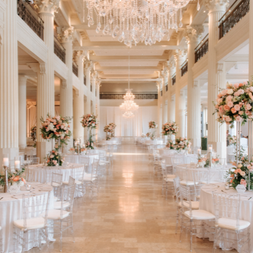 Find Wedding Venues in Houston | Venue: Bell Tower on 34th | Photo: Amy Maddox Photography