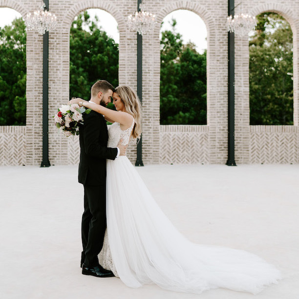 Elegant And Romantic Wedding By Emily Figurelli Photography
