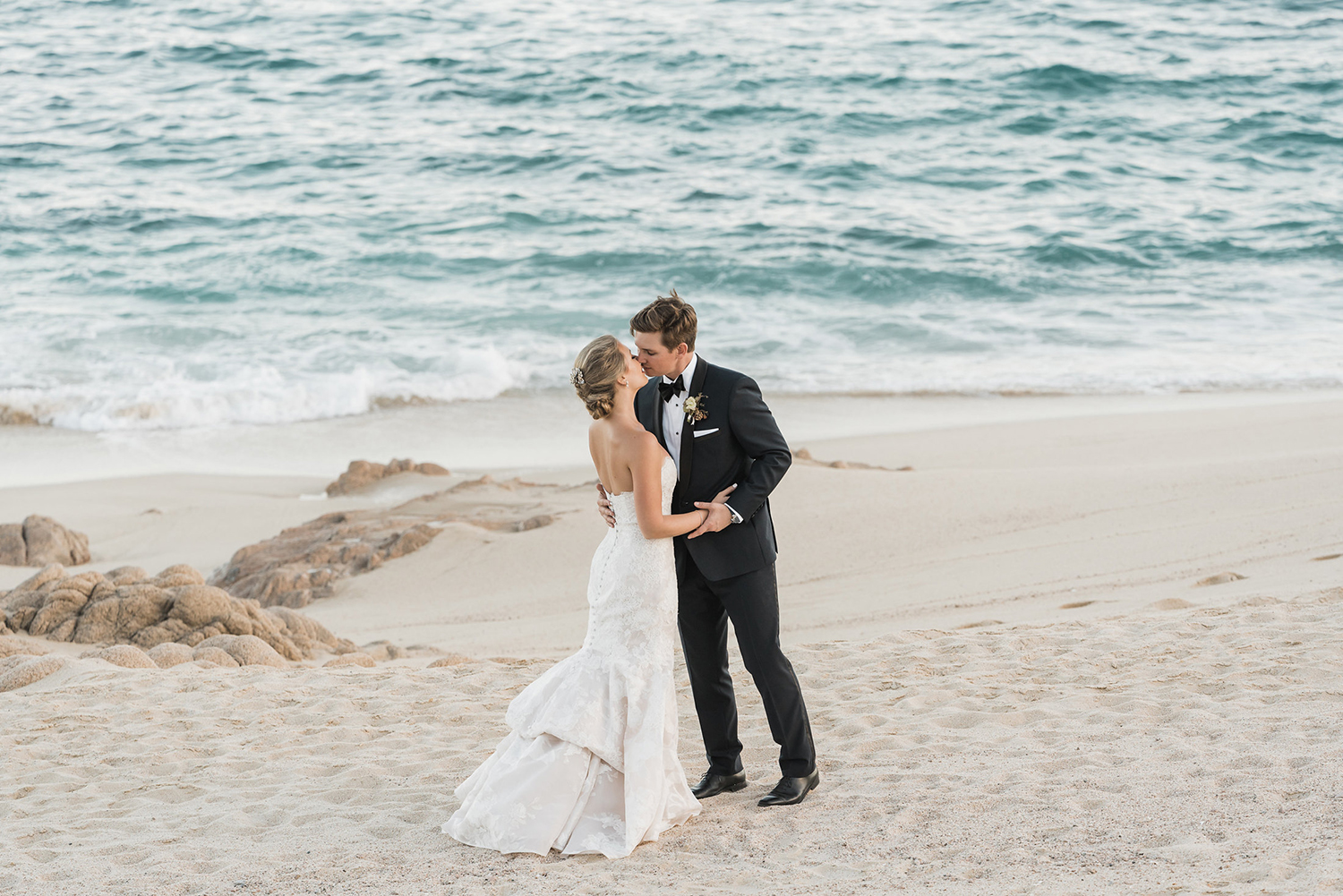 houston couple - beach wedding - photography - wedding gown