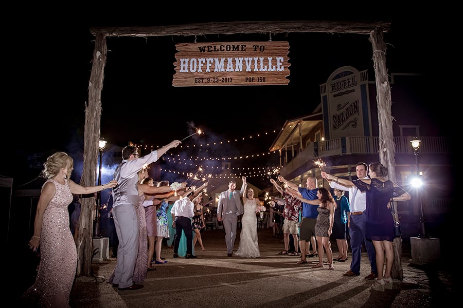 houston wedding, western, rustic, country, Dream Photo & Video, texas wedding, mint, teal, blush