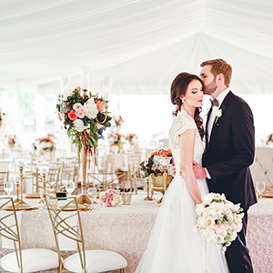 florist, bouquets, wedding, arrangements, lush, bridal, tent wedding, 